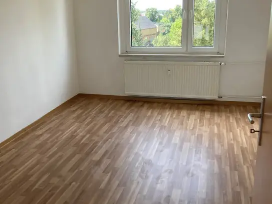 2-R-Wohnung mit Balkon in Zahna!