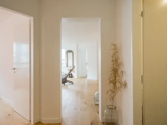 Right at Boxhagener Platz: Charming Designer Flat with Terrace + Balcony + Parking + Lift, Berlin - Amsterdam Apartment…