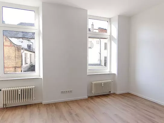 Kernsanierte 4 Zimmerwohnung Nähe Porta Nigra Trier Innenstadt