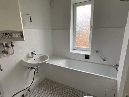 3-Zimmer-Wohnung mit Tageslichtbad & Badewanne Fedderwardergroden