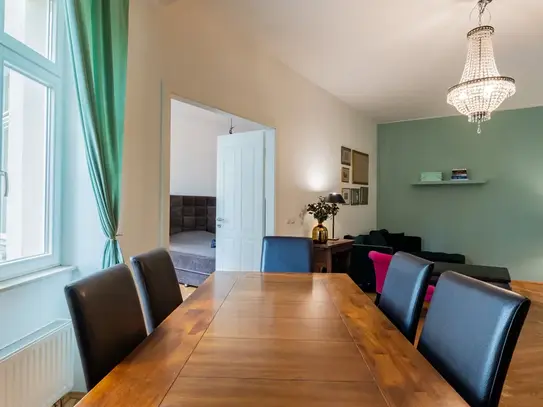 Berlin-Mitte Gem: Stylish & Modern 2-Bedroom Apartment