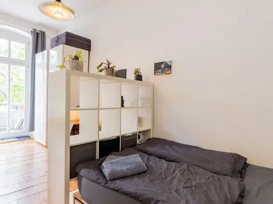 Comfy, stylish, central - perfect for couples!, Berlin - Amsterdam Apartments for Rent