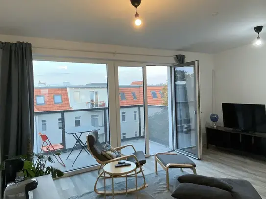 Top-floor modern apartment with terrace and fast internet in Oberschöneweide, Berlin - Amsterdam Apartments for Rent