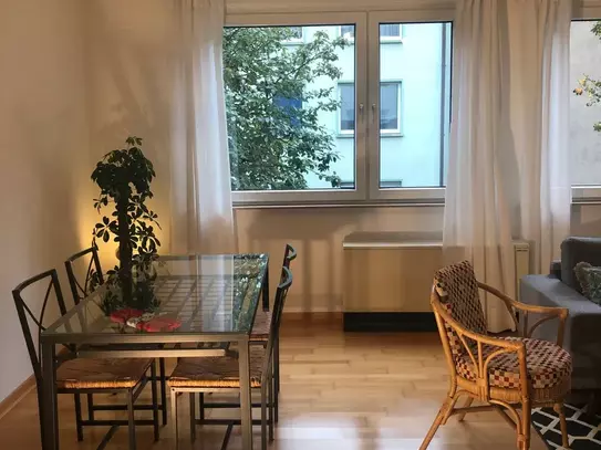 Bright and cozy apartment in a quiet neighbourhood, Essen - Amsterdam Apartments for Rent