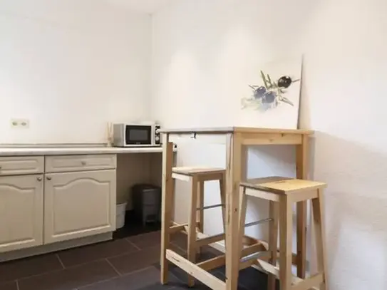 Wonderful, bright flat near main station Düsseldorf incl. internet, Dusseldorf - Amsterdam Apartments for Rent