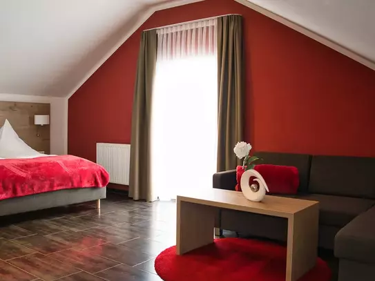 Stylishly furnished apartment with nice balcony near Augsburg