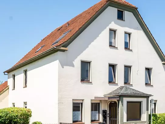 Renovierte und barrierearme Erdgeschosswohnung mit EBK und Gartennutzung in Bielefeld Stieghorst