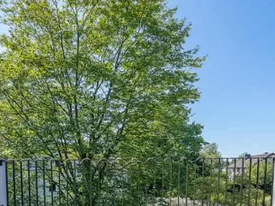 Exklusive Neubauwohnung mit atemberaubendem Fernblick und Balkonparadies!