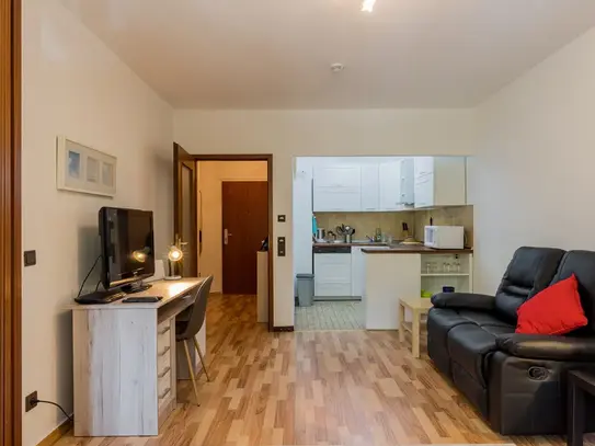 New and cozy apartment with good connection to public transport