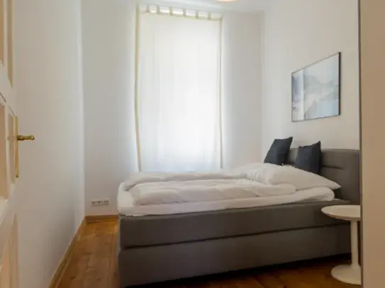 Fashionable and fully furbished home located in the heart of Prenzlauer Berg near Kollwitzplatz