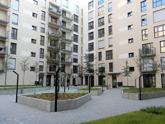 Bright, spacious and quiet 2-room apartment., Frankfurt - Amsterdam Apartments for Rent