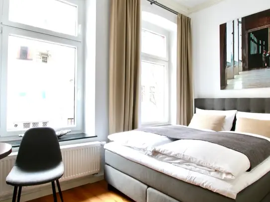 Beautiful studio-apartment at Eigelstein