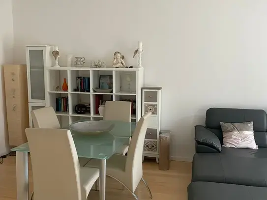 Spacious 2 room flat in Berlin Charlottenburg