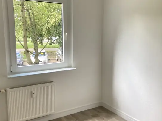 Drei ZImmer mit Balkon...!