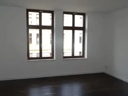 Magdeburg-Sehr schöne 4-R-Wohnung im 2.OG 84,23 m² mit Balkon in MD-Sudenburg zu vermieten !