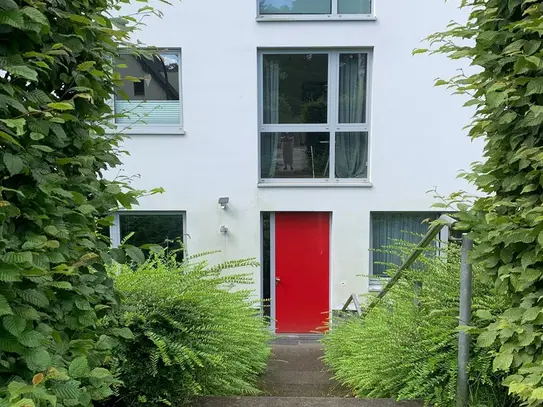 Bright Room with Sixties-Vintageflair - very close to Hamburg