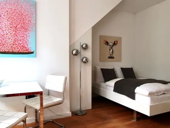 Chic studio near Cologne´s trade fair, Koln - Amsterdam Apartments for Rent