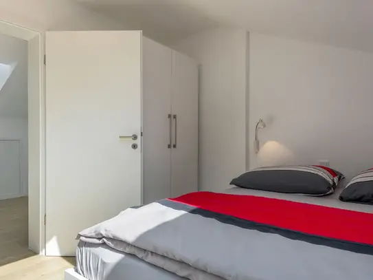 Modern 3-room roof studio in Darmstadt