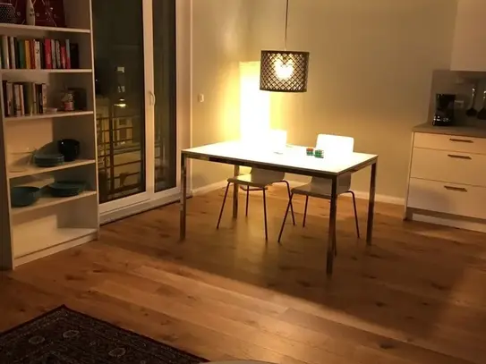 Light-flooded 3-room apartment in Cologne