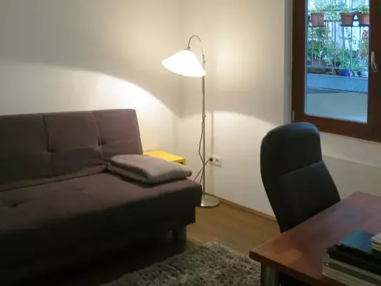 Furnished designer apartment in Neuehrenfeld
