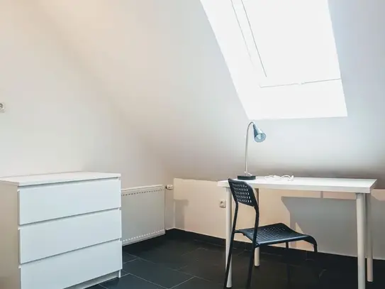 Light furnished room in a WG, Dortmund - Amsterdam Apartments for Rent