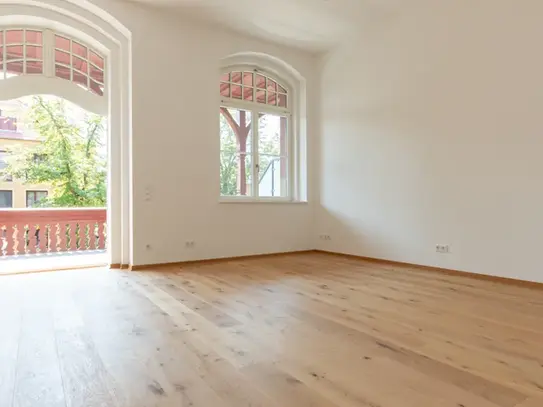 Reserviert:
			
			** 2 Zimmer-Wohnung im Grünen | großer Balkon | Offene Küche | Fußbodenheizung | Stellplatz **