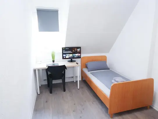 ALFA 2 rooms Apartment near Daimler Wasen Netflix