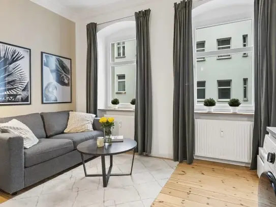 Modern, freshly renovated 2 room apartment with the best connection in Prenzlauer Berg