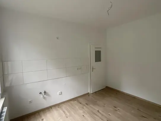 2-Zimmer-Wohnung im Erdgeschoss mit Badewanne in Wilhelmshaven !!!