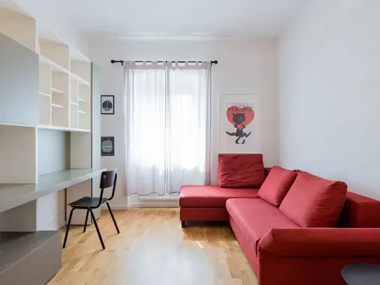 Charming Haven: Cozy Flat Ideal for Young Professionals