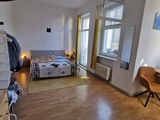 Cozy maisonette with 2 balconies right beside Tiergarden, Berlin - Amsterdam Apartments for Rent