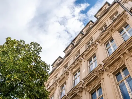 Spacious top floor apartment with large terrace in central Mitte, Berlin - Amsterdam Apartments for Rent