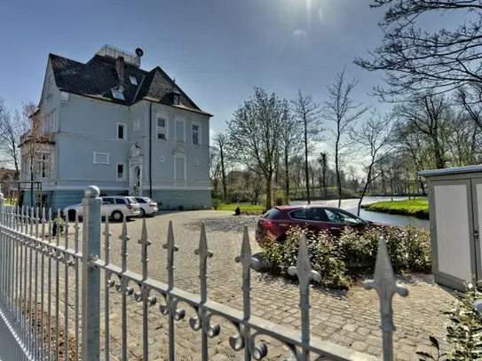 Villa in Stade near Hamburg: Nice city apartment in a quiet location