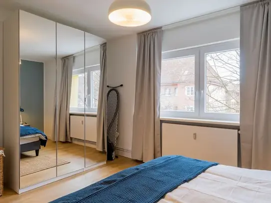 Newly prepared, fully furnished apartment with loggia in Halensee, Berlin - Amsterdam Apartments for Rent