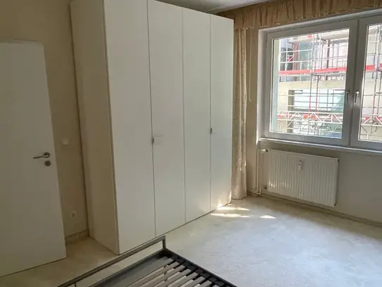 Comfortable and very central 3-room apartment in Berlin Mitte