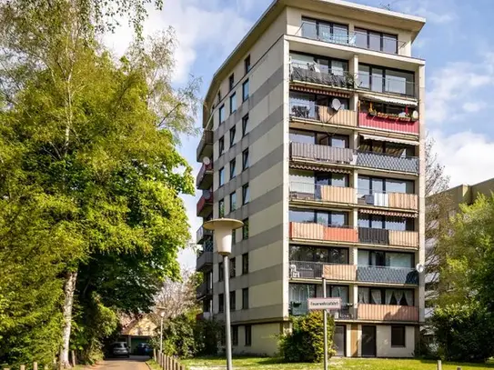 Renovierte 3-Zimmer-Wohnung mit Balkon im 7. Obergeschoss!