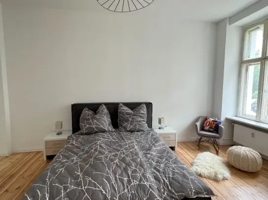 Welcoming 2-bedroom apartment next to Volkspark Friedrichshain