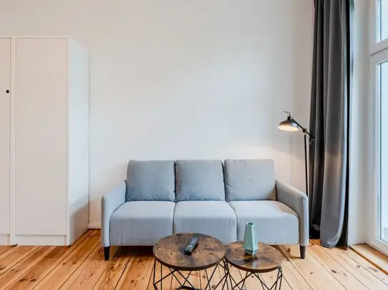 Beautiful Berlin-style apartment with balcony, Berlin - Amsterdam Apartments for Rent