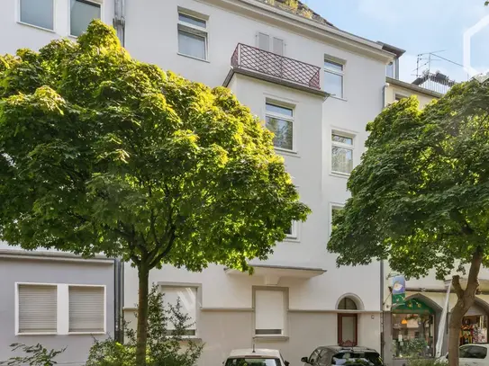 Exclusive 3-room maisonette apartment in Cologne Sülz with cathedral view