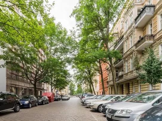 Cozy Apartment with Balcony - centrally located in Tiergarten, Berlin - Amsterdam Apartments for Rent