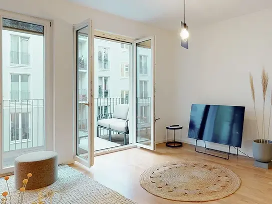 2 Bed- 2 bathrooms, 2 balcony - Design Flat in Friedrichshain (Berlin)