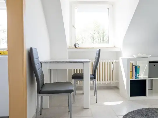 Modern, neat apartment in Düsseldorf