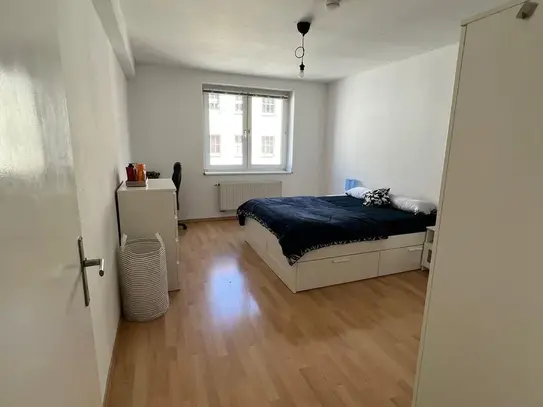 Furnished Apartment in the Heart of Düsseldorf with sunny Balcony, Dusseldorf - Amsterdam Apartments for Rent