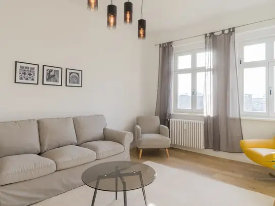 Bright 1-bedroom Apartment in Friedrichshain