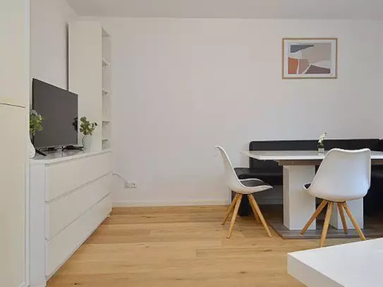 Amazing flat close to the river
