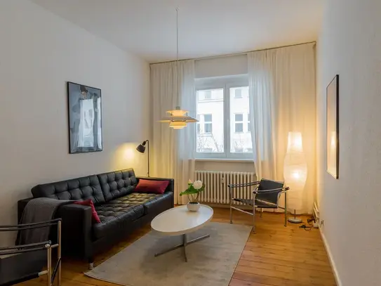 Well equipped, practical and cozy 2 Room-Apartment flat with balcony near Savignyplatz