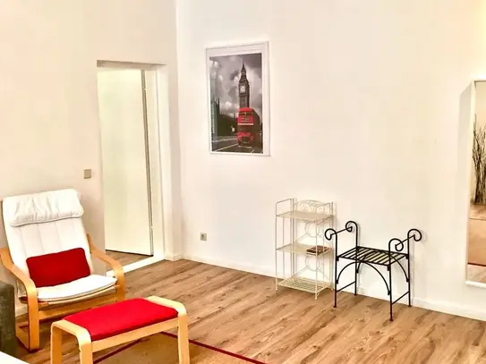 Stylish Pop Art Flat near Alexanderplatz, Berlin - Amsterdam Apartments for Rent