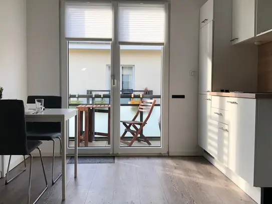 New and cozy flat in Berlin with balcony and BBQ