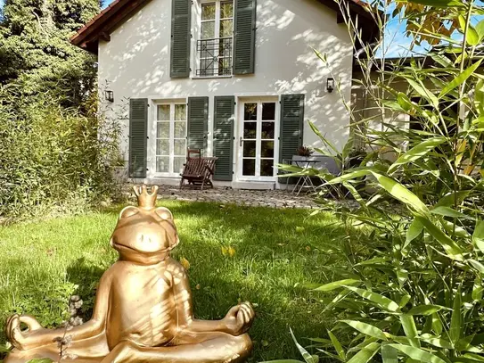 Country house dream - coach house under walnut trees