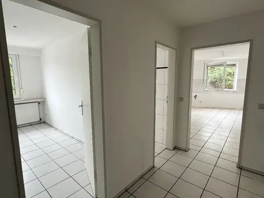 Helle Dachgeschosswohnung mit Balkon, ca. 62,41 m² in Dortmund-Marten zu vermieten!